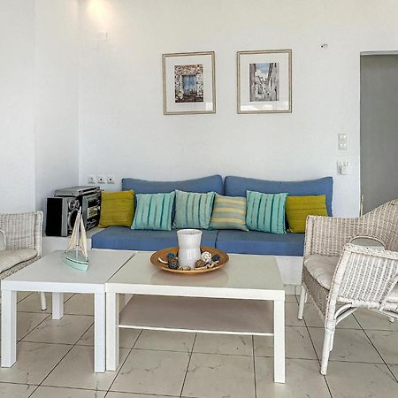 2 Bedroom Lovely Home In Kalamata Exterior foto